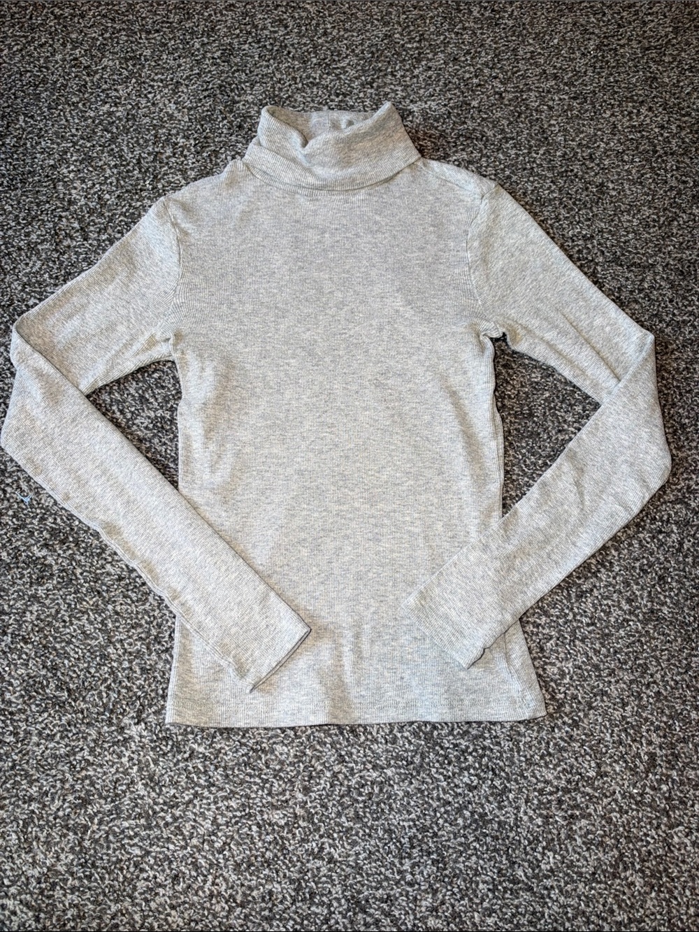 BP Women's Light Gray Turtleneck Long-Sleeve Top